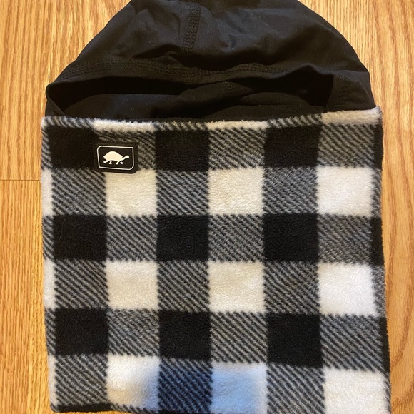 Turtle Fur Checkered Neckie - Picture 2 of 2